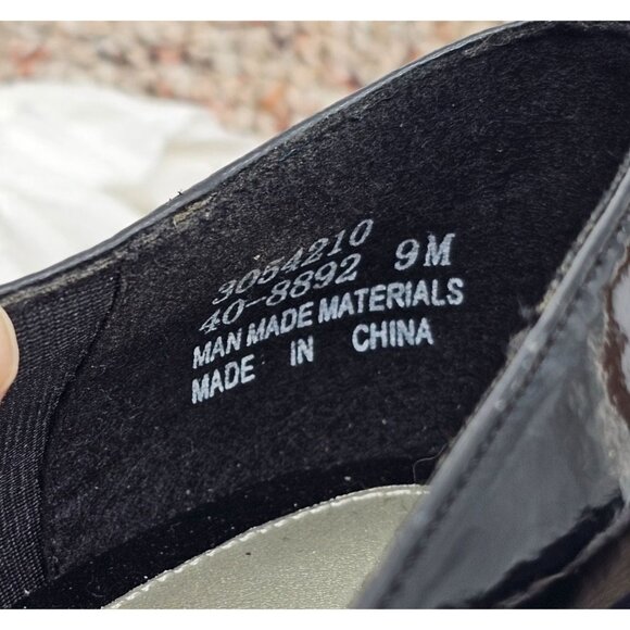 Easy Street Black Patent Leather Low Block Heel Shoes Y2K Office Career - Picture 10 of 11